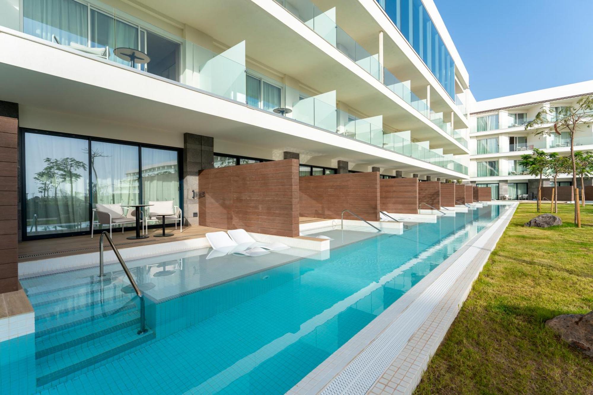 Barcelo Playa Blanca Hotel Exterior photo